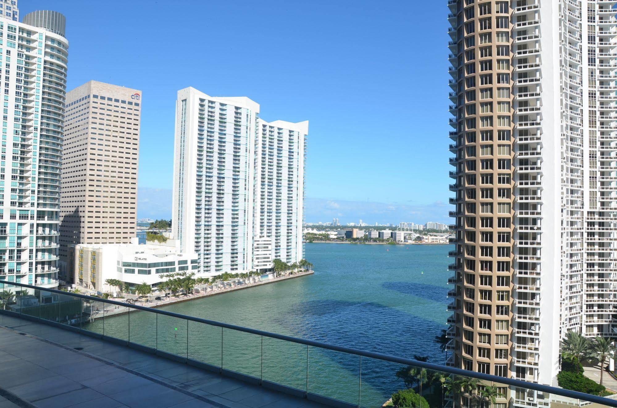 Icon Brickell Miami By We Host Apartment Exterior photo