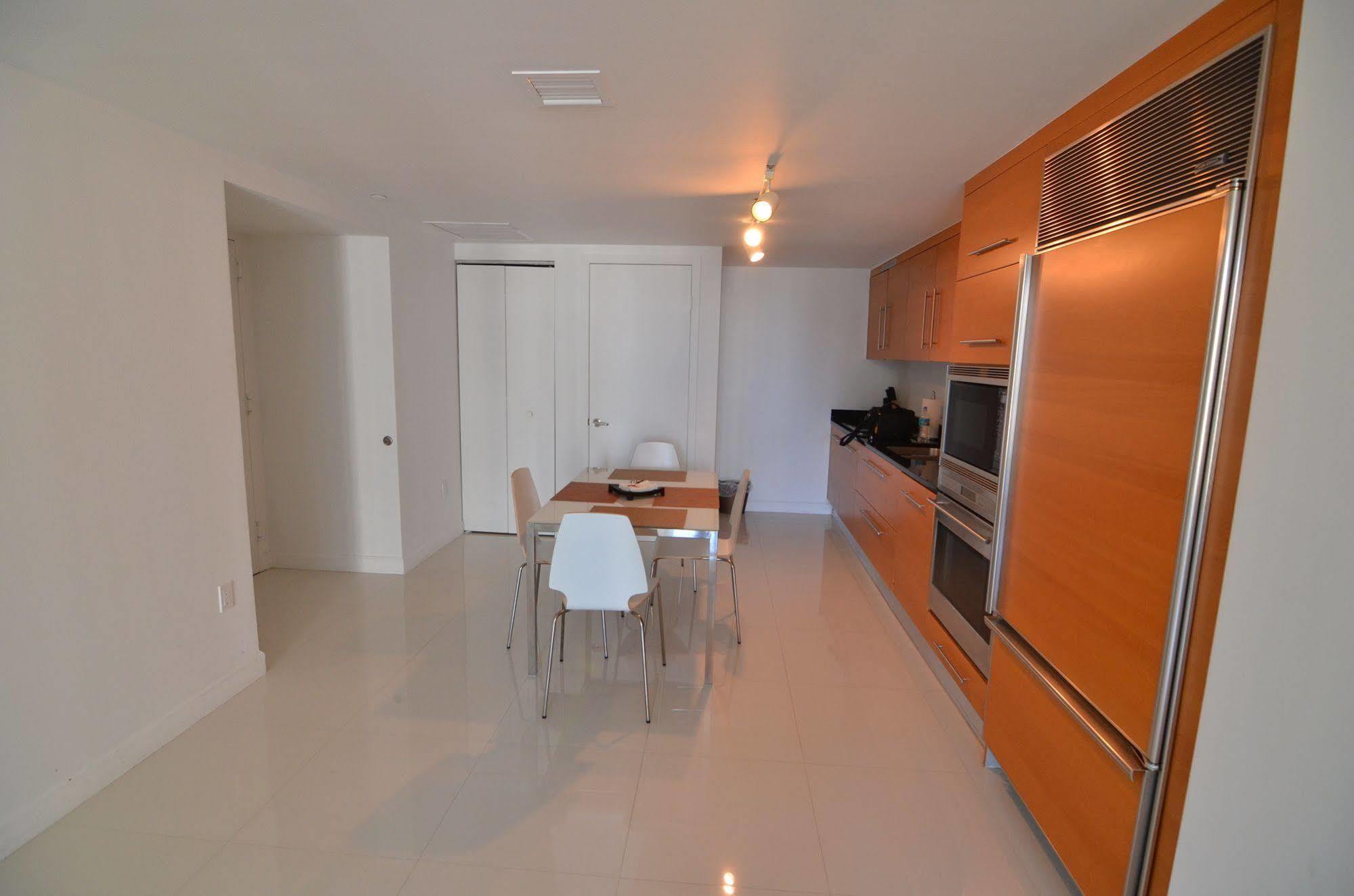 Icon Brickell Miami By We Host Apartment Exterior photo